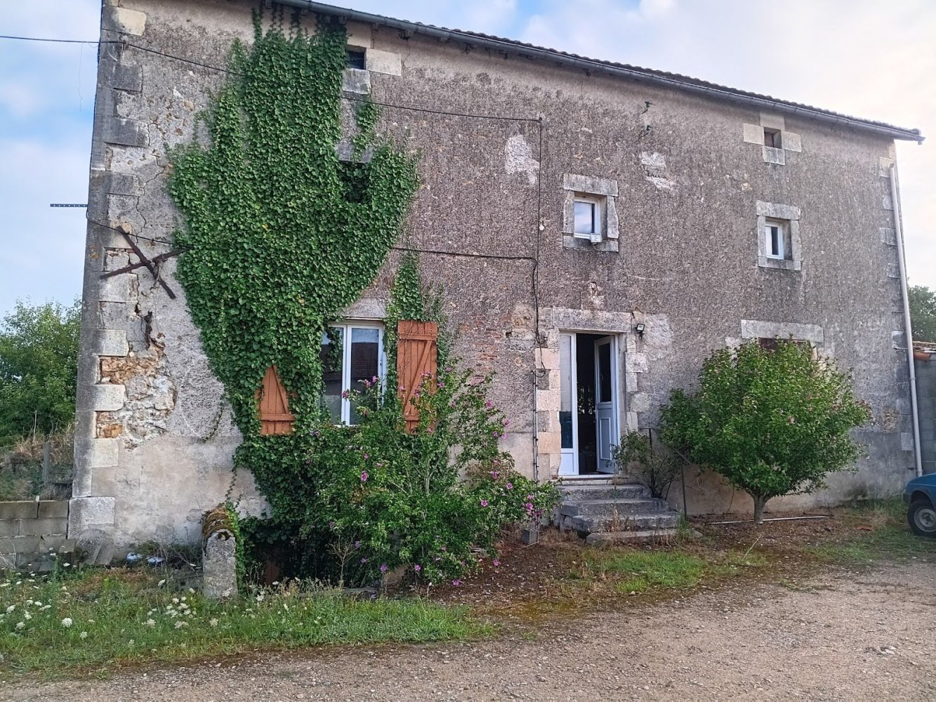 2 Schlafzimmer Haus in Vienne, France, Nr. 300967
