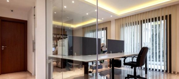 479m² propriété commerciale à vendre à Nicosia, Cyprus № 25468 11