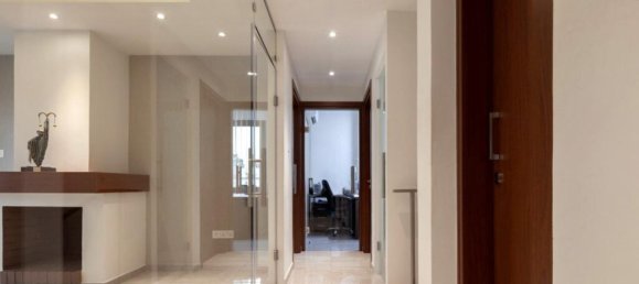 479m² propriété commerciale à vendre à Nicosia, Cyprus № 25468 4
