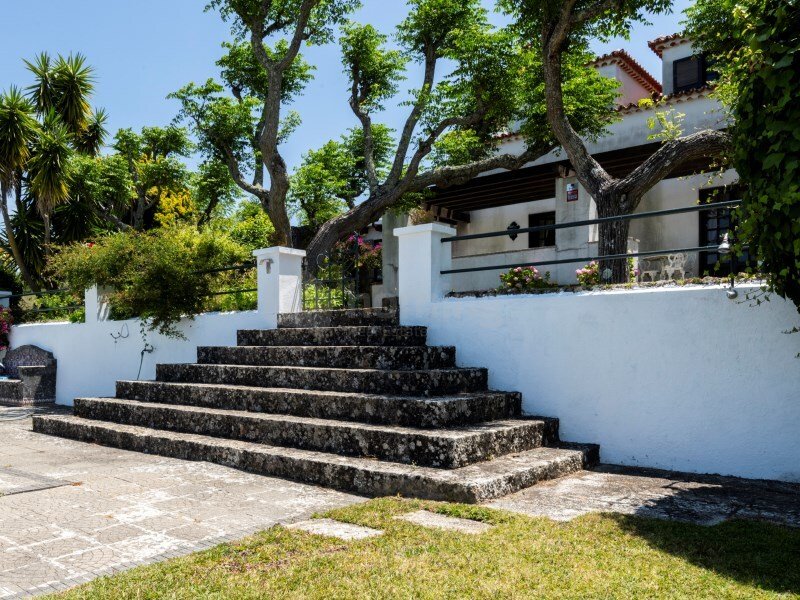 Casa de 7 dormitorios en Setubal, Portugal No. 132074