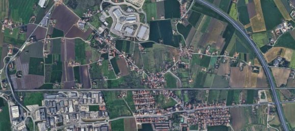 8 rooms House in Rimini, Italy No. 101662 13