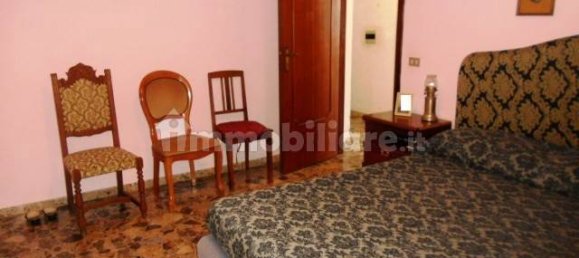 6 bedrooms Villa in Lamezia Terme, Italy No. 201280 15