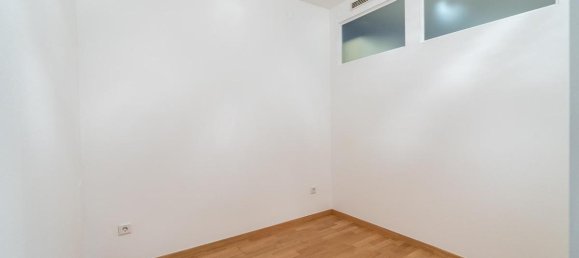 2-salle Appartement à Hernals, Austria No. 76160 9