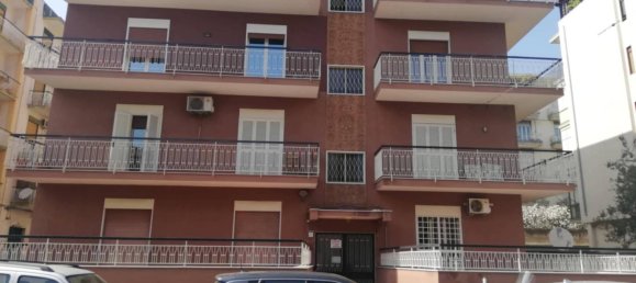 2 bedrooms Apartment in Catania, Italy No. 272522 9
