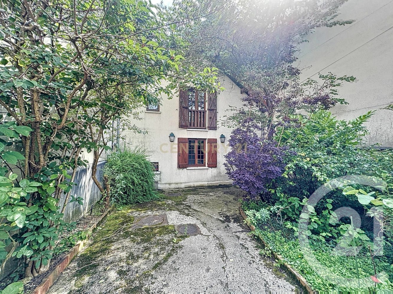 3 bedrooms House in Noisy-le-Grand, France No. 345853