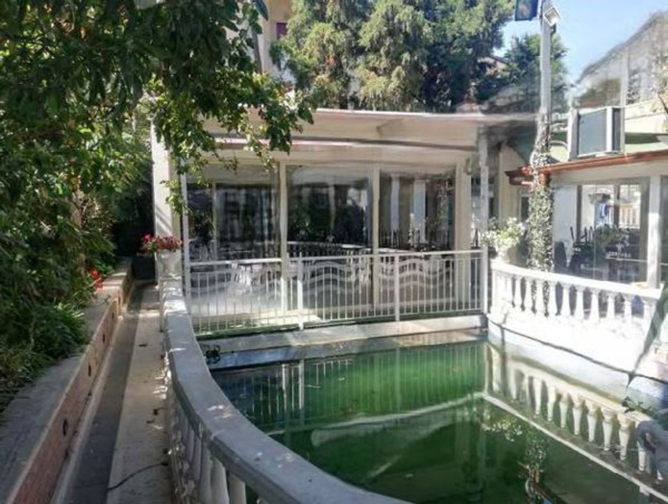 12 rooms Villa in Messina, Italy No. 43104