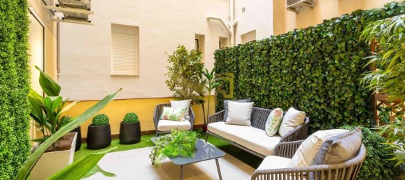 4 bedrooms Apartment in Madrid, Spain No. 126879 2