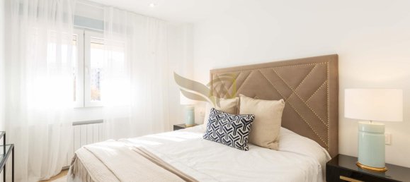 4 bedrooms Apartment in Madrid, Spain No. 126879 10