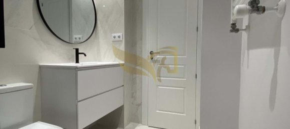 4 bedrooms Apartment in Madrid, Spain No. 126879 32