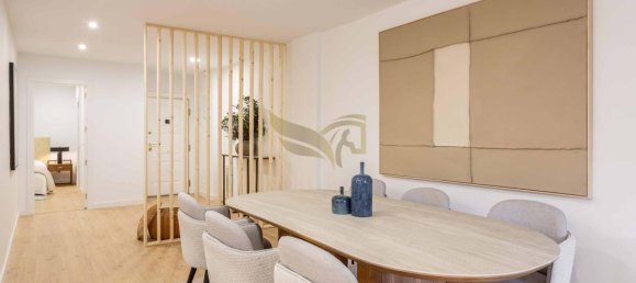 4 bedrooms Apartment in Madrid, Spain No. 126879 13