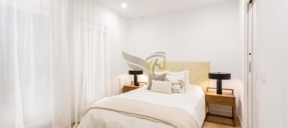 4 bedrooms Apartment in Madrid, Spain No. 126879 28