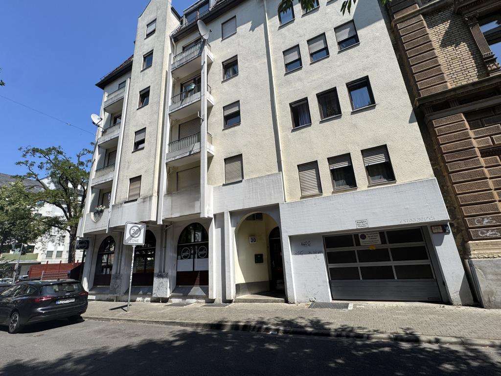 Квартира с 2 комнатами в Висбаден, Германия № 245680