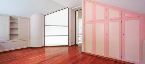 5 rooms Villa in Turin, Italy No. 298418 29