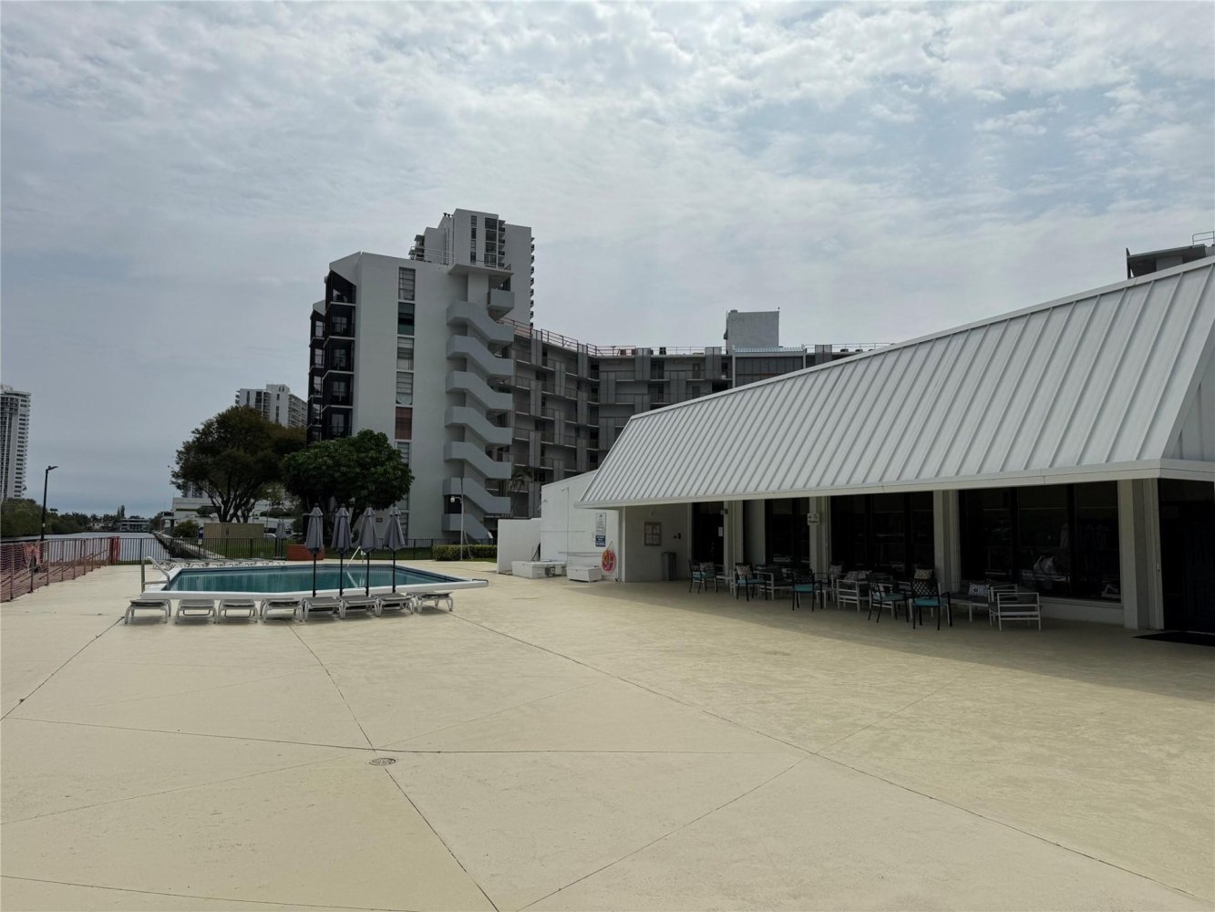 2 dormitorios propiedad comercial en venta en Miami, Miami-Dade, Florida, USA № 613589