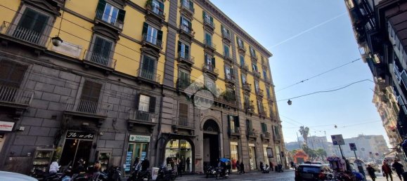 Apartamento de 3 dormitorios en Naples, Italy No. 31534 24