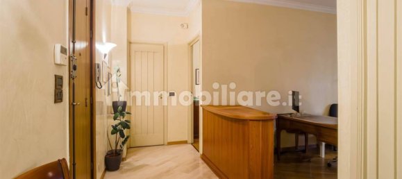 2-salle Bureau à Turin, Italy No. 379926 11