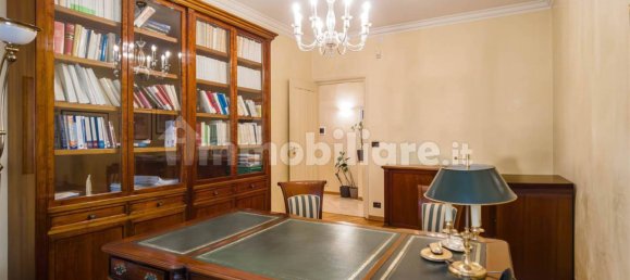 2-salle Bureau à Turin, Italy No. 379926 10