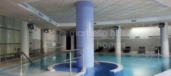 2 Schlafzimmer Penthouse in Estepona, Spain, Nr. 52021 4