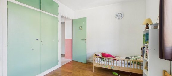 Квартира с 4 спальнями в Сен-Жени-Лаваль, Франция № 335235 8