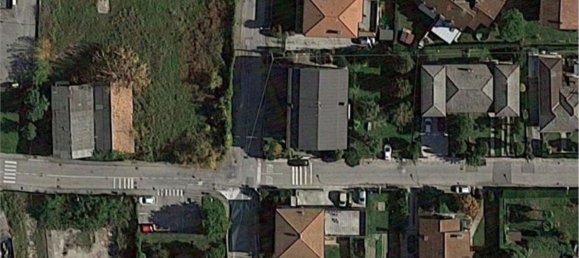 5 bedrooms Apartment in Lendinara, Italy No. 318453 32