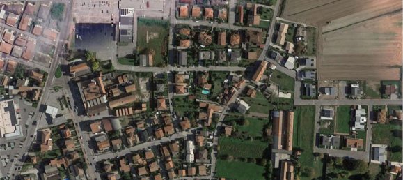 5 bedrooms Apartment in Lendinara, Italy No. 318453 34