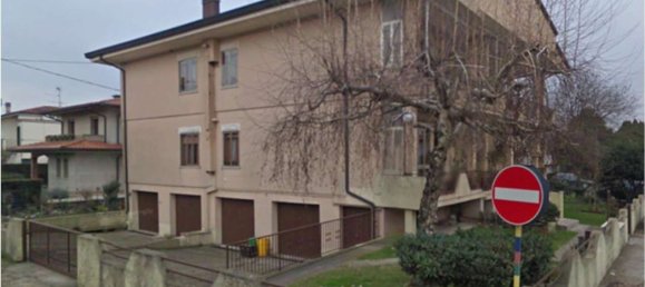 5 bedrooms Apartment in Lendinara, Italy No. 318453 37