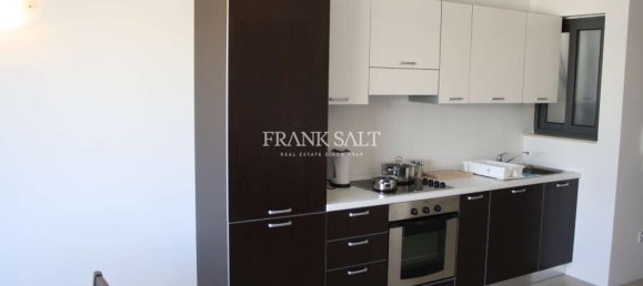 1 غرف نوم بانتهاوس في Sliema, Malta رقم 8590 3