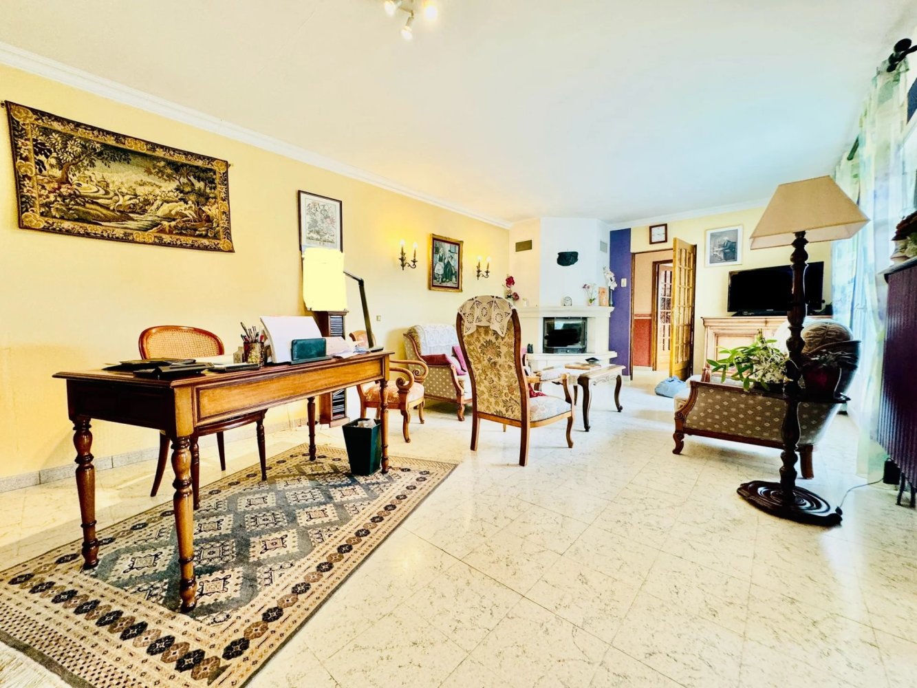 8 rooms House in Saint-Marceau, France No. 64499