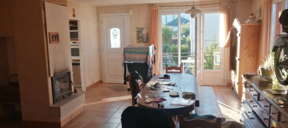 Casa de 5 dormitorios en Saint-Laurent-du-Pont, France No. 286911 2