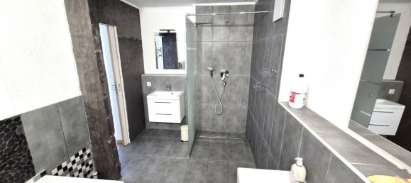 5 bedrooms Townhouse in Rems-Murr-Kreis, Germany No. 351634 7