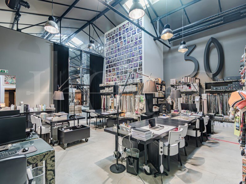 2357m² Building in Lisbon, Portugal No. 115540