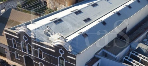 2357m² Building in Lisbon, Portugal No. 115540 2