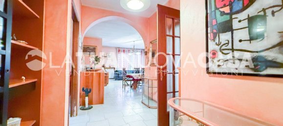 2 غرف نوم شقة في Cesano Boscone, Italy رقم 341930 2