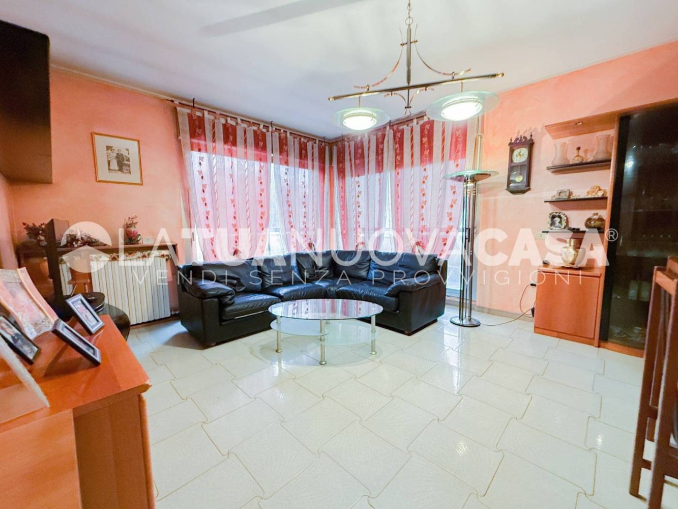 2 غرف نوم شقة في Cesano Boscone, Italy رقم 341930