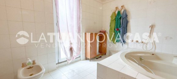 2 غرف نوم شقة في Cesano Boscone, Italy رقم 341930 29