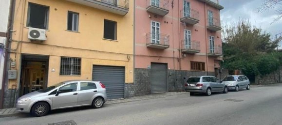 Квартира с 6 комнатами в Баронисси, Италия № 8047 2