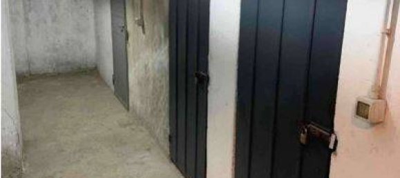 Apartamento de 3 dormitorios en Limbiate, Italy No. 268300 14