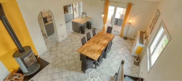  Castillos de 4 dormitorios en Isere, France No. 290555 7