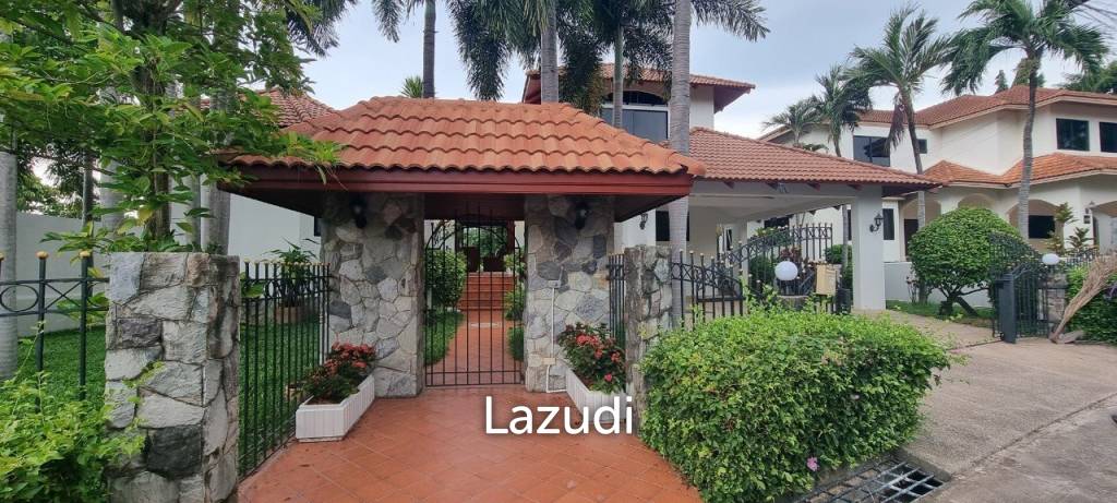 5 bedrooms Cafe / restaurant in Pattaya, Thailand No. 23950