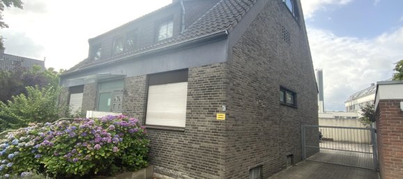 12 rooms Building in Munster, Germany No. 246414 4