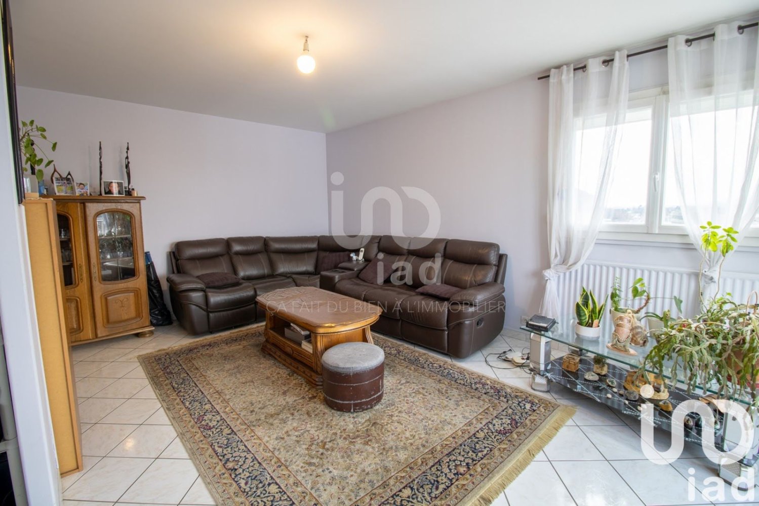 Apartamento de 3 dormitorios en Compiegne, France No. 235199