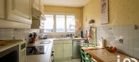 Apartamento de 3 dormitorios en Compiegne, France No. 235199 7