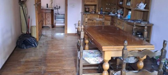 3 bedrooms Apartment in Spoleto, Italy No. 204060 8