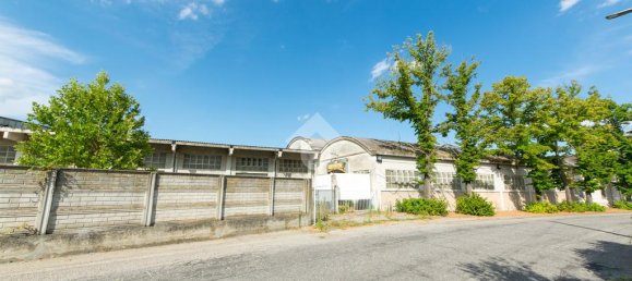 29 rooms Building in San Giorgio Monferrato, Italy No. 287972 3