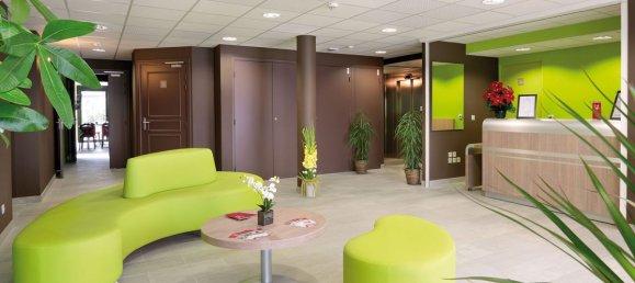 2 rooms Apartment in Tours, France No. 156653 2