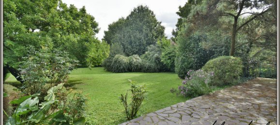 4 Schlafzimmer Haus in Latilly, France, Nr. 242052 8