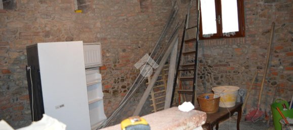 2 rooms House in Altopascio, Italy No. 21897 10