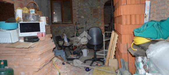 2 rooms House in Altopascio, Italy No. 21897 3