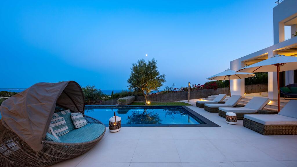 Villa de 5 dormitorios en Costa D'en Blanes, Spain No. 259652