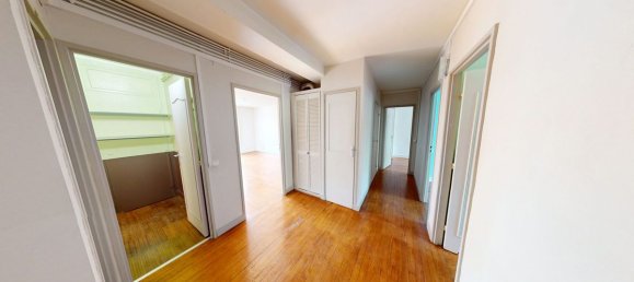 Apartamento de 3 dormitorios en Le Havre, France No. 357577 3